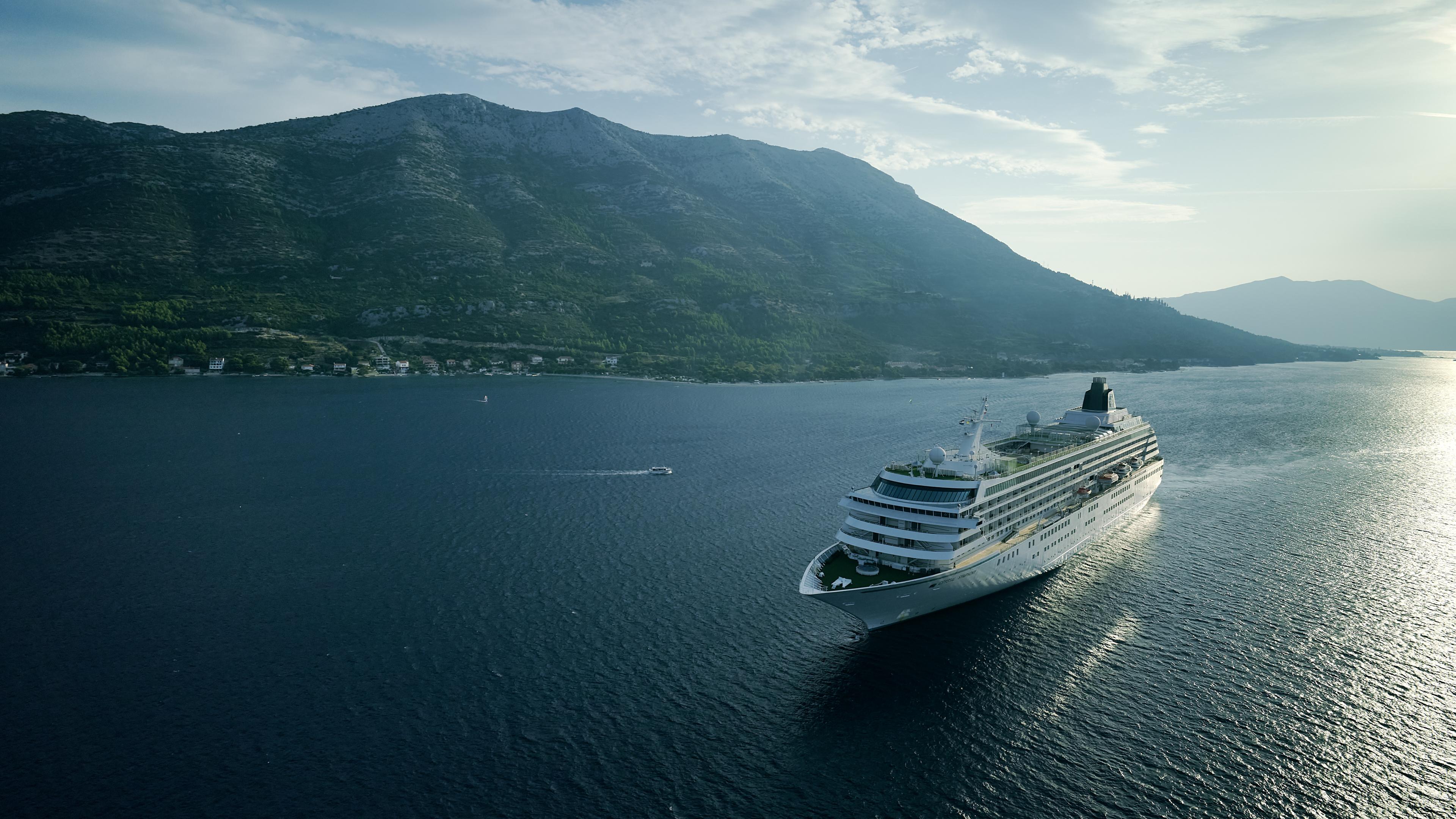 Crystal Cruises background